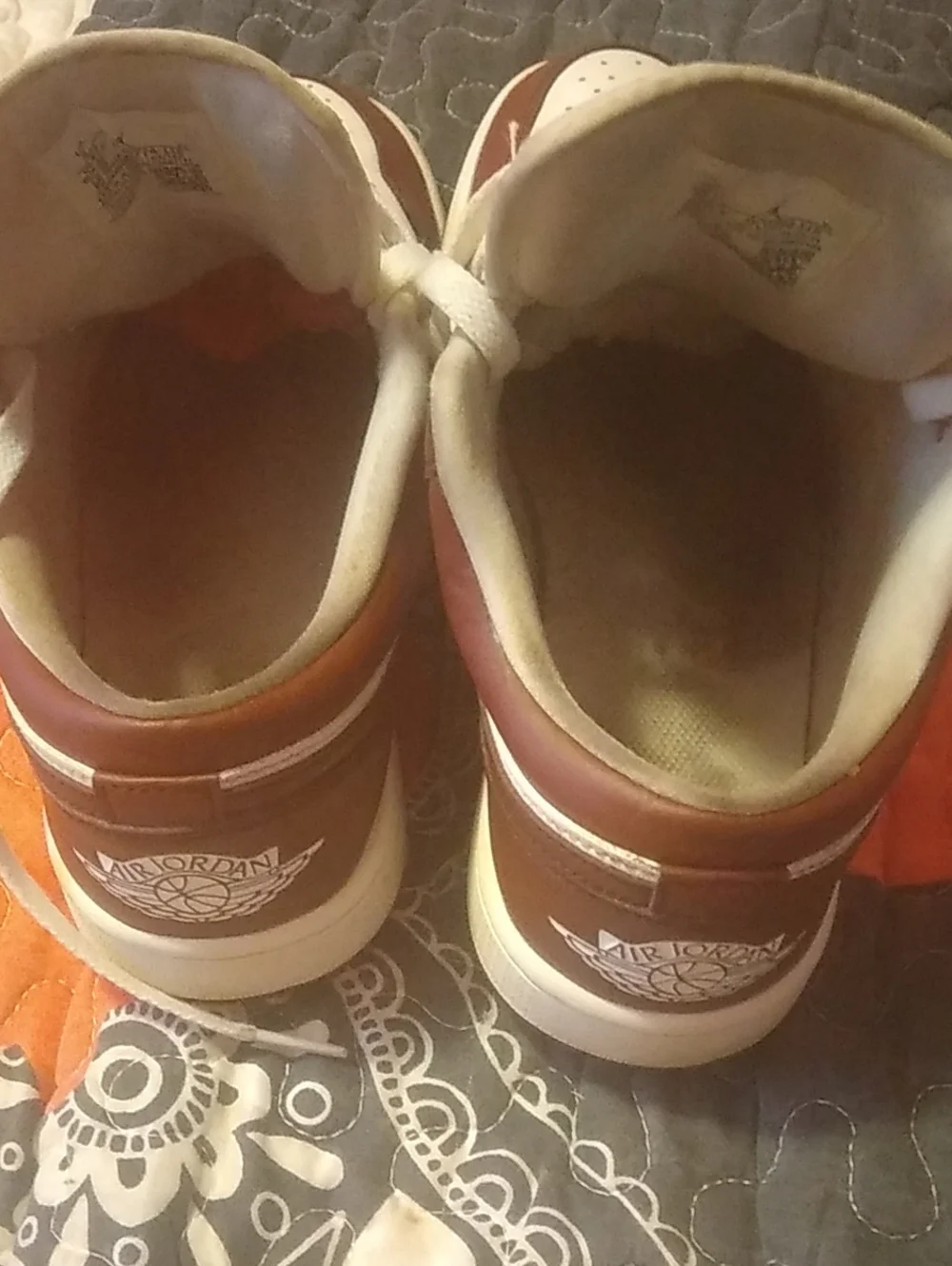 Jordan low top